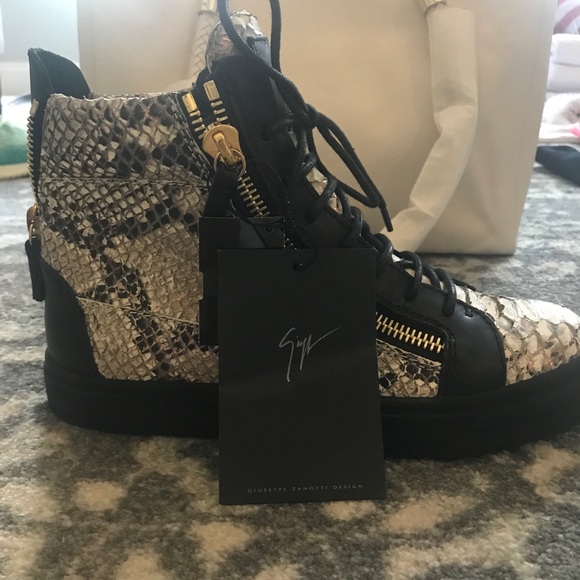Giuseppe Zanotti Design KRISS Phyton PrintSneakers - Picture 3 of 4